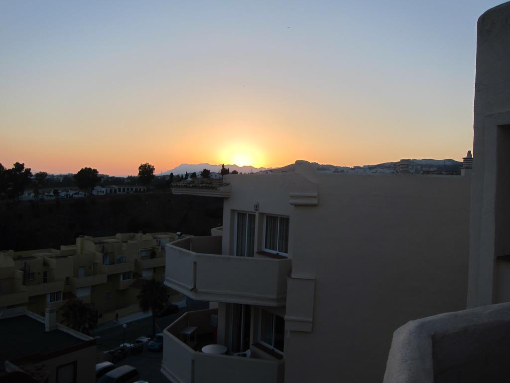 Apartamento Seaview Penthouse Sitio de Calahonda Exterior foto