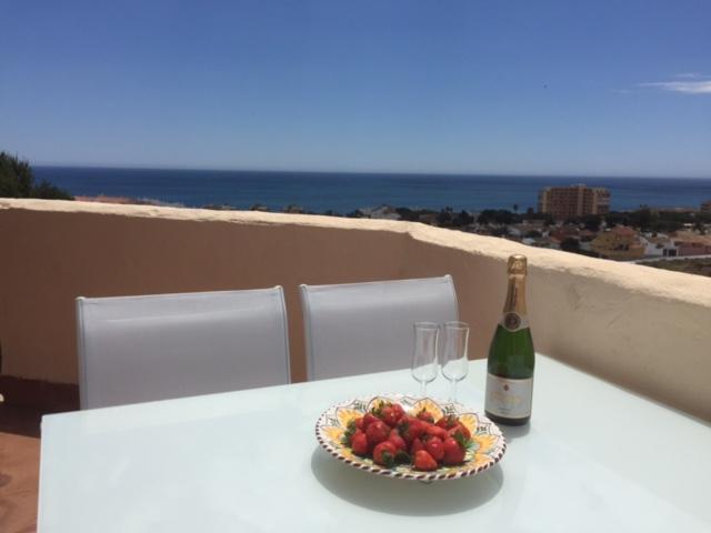Apartamento Seaview Penthouse Sitio de Calahonda Exterior foto