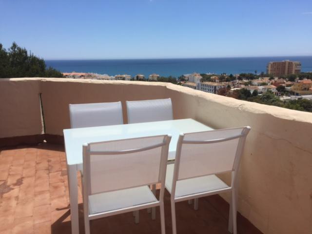 Apartamento Seaview Penthouse Sitio de Calahonda Exterior foto